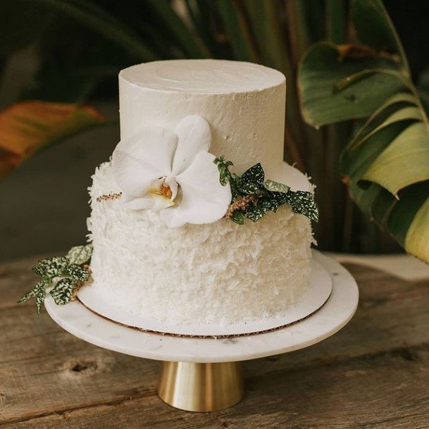 2 Tier Pure White Wedding Cake