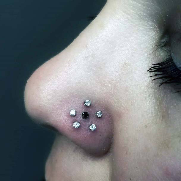 Unique White And Black Diamond Nose Star Piercing Design Ideas For Girls