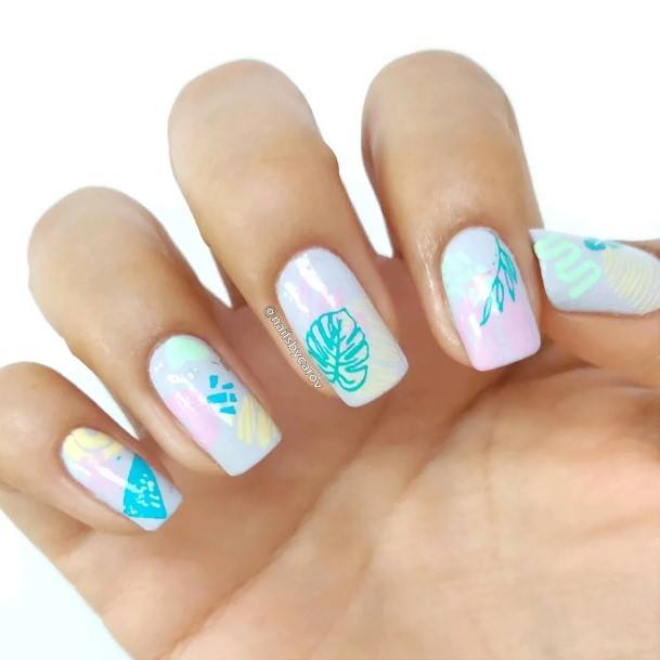 Abstract Nails Feminine Ideas