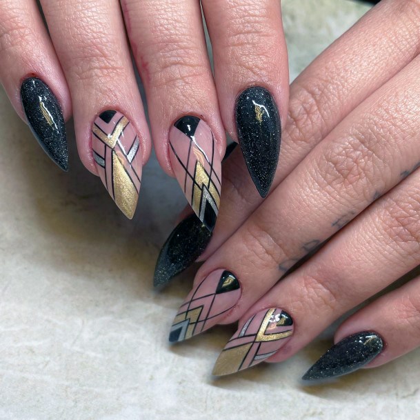 25 Pretty Nail Designs for any Special Occasions - Hairstyle