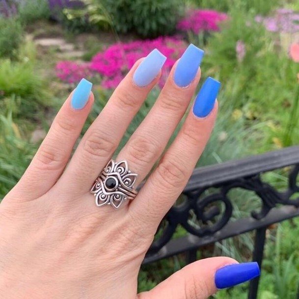 Adorable Azure Nail Designs For Women