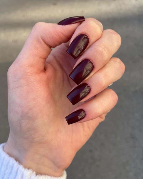 Adorable Burgundy And Black Nail Designs For Women