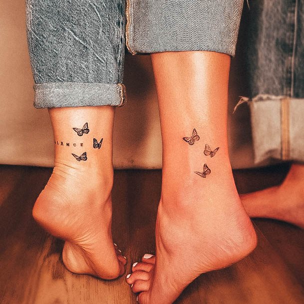 Adorable Friendship Tattoo Designs For Women