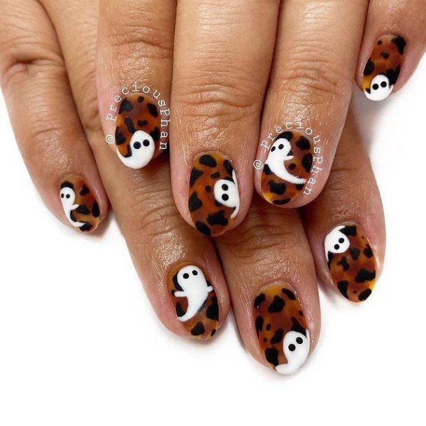 Adorable Ghost Nail Designs For Women