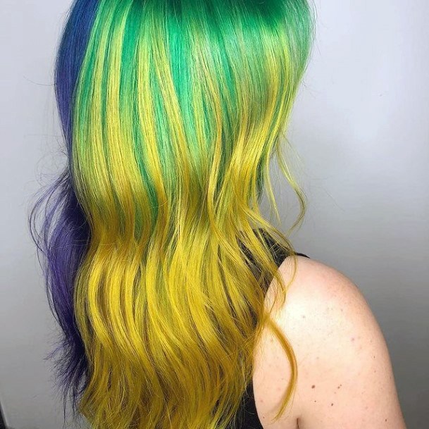 Adorable Green Hairstyles Ideas For Women