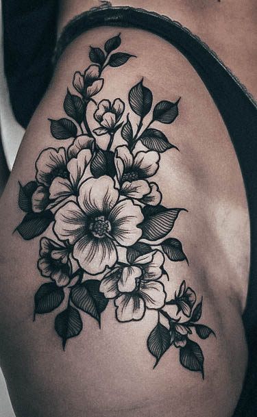 Adorable Hip Tattoo Designs For Women Flower