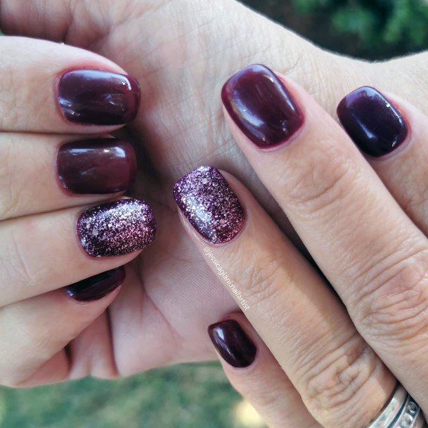 Adorable Maroon And Silver Nail Designs For Women