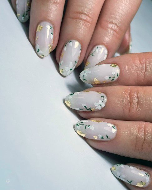 Adorable Milky White Nail Designs For Women