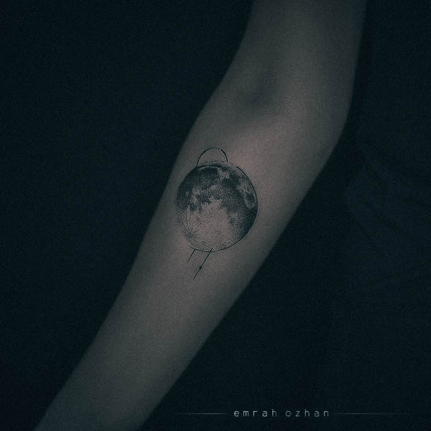 Adorable Moon Tattoo Designs For Women