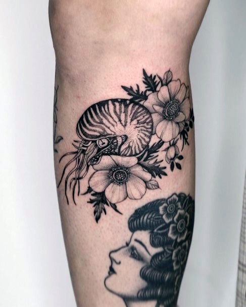 Adorable Nautilus Tattoo Designs For Women