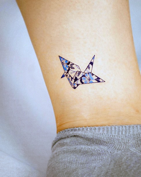 Adorable Oriental Plate Porcelain Tattoo Designs For Women