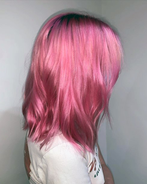 Adorable Pink Hairstyles Ideas For Women