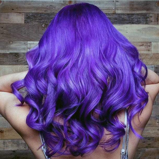 Adorable Purple Hairstyles Ideas For Women
