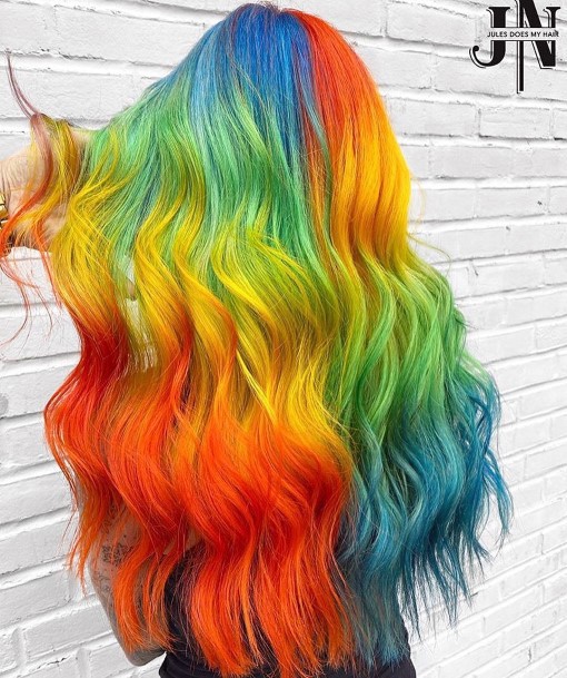 Adorable Rainbow Hairstyles Ideas For Women