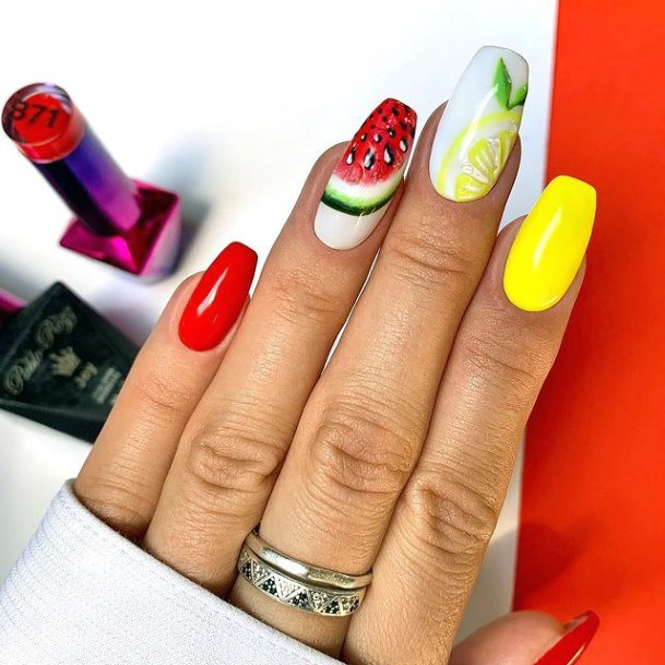 Adorable Red Summer Nail Designs For Women