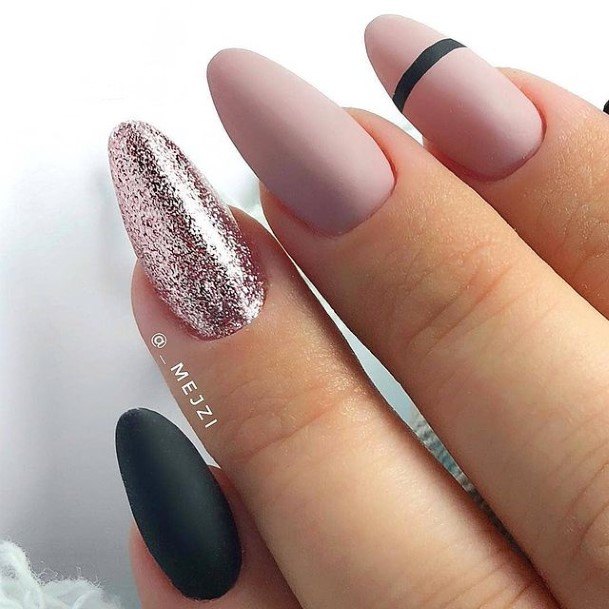 Adorable Sexy Nail Designs For Women