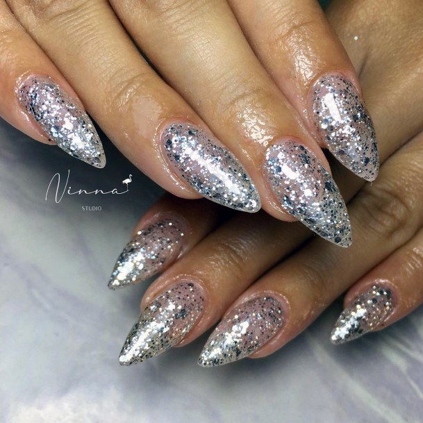 Adorable Silver Dress Nail Designs For Women