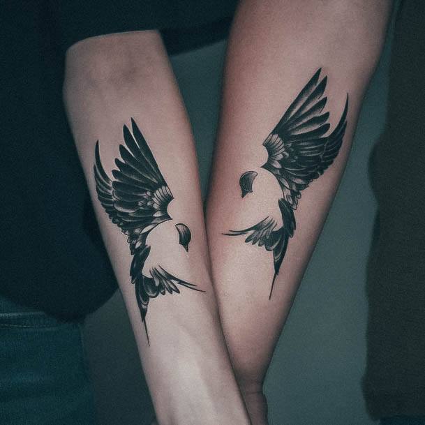 Adorable Small Sparrow Tattoo Designs For Women