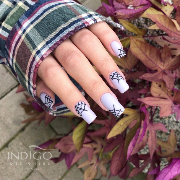 Adorable Spider Nail Designs For Women