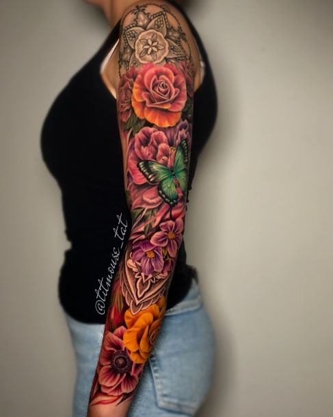 41 Fabulous Floral Sleeve Tattoos For Women Celebrate Femininity And  Nature  Psycho Tats
