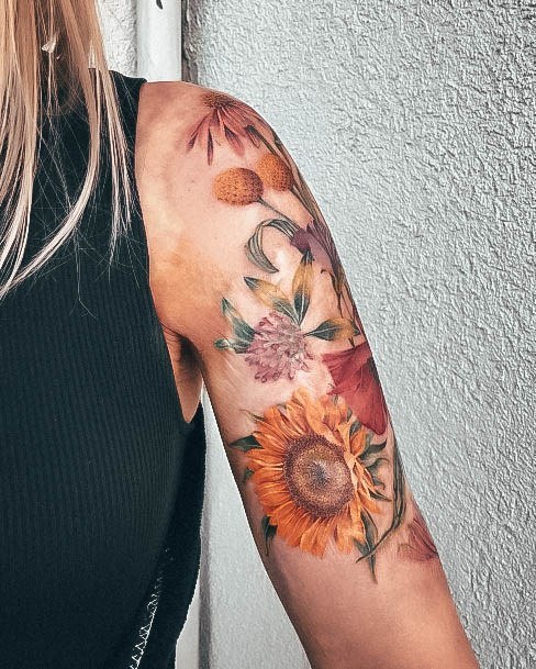 Aesthetic Amazing Tattoo On Woman