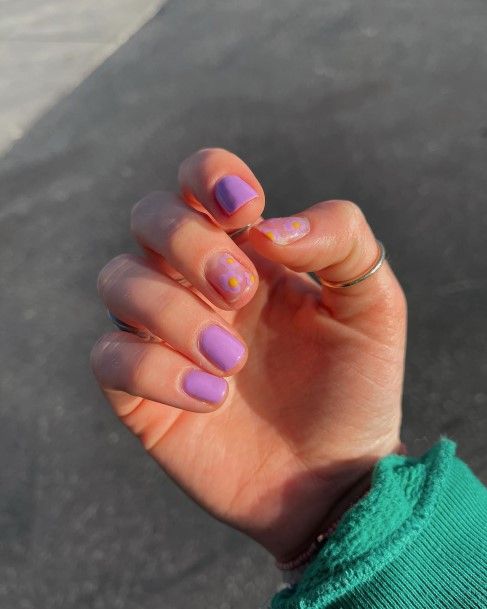 Aesthetic Bright Purple Nail On Woman