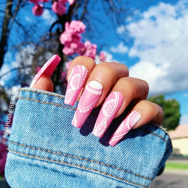 Aesthetic Henna Nail On Woman