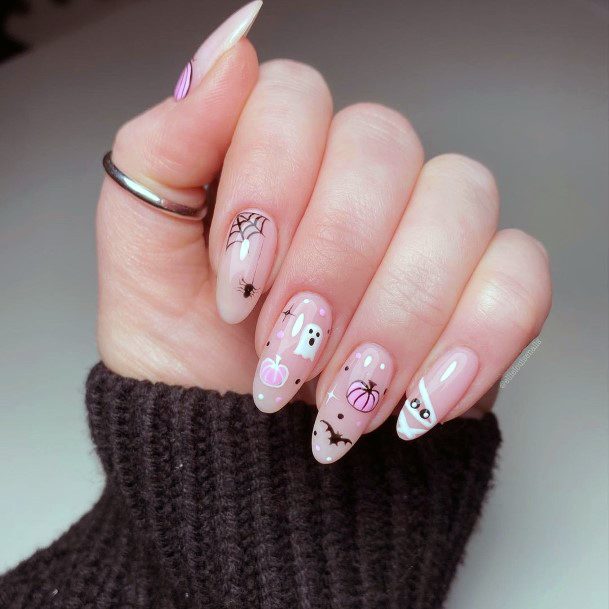 Aesthetic Holiday Nail On Woman