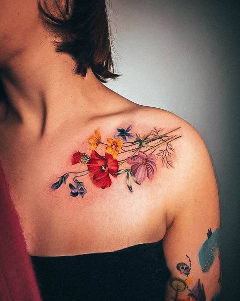 Aesthetic Incredible Tattoo On Woman