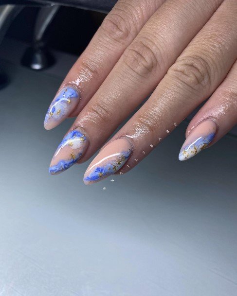 Aesthetic Marble Nail On Woman