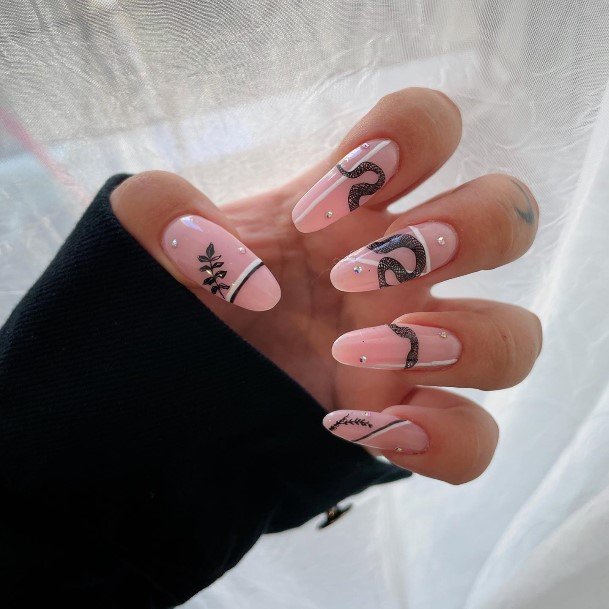 Aesthetic Snake Nail On Woman