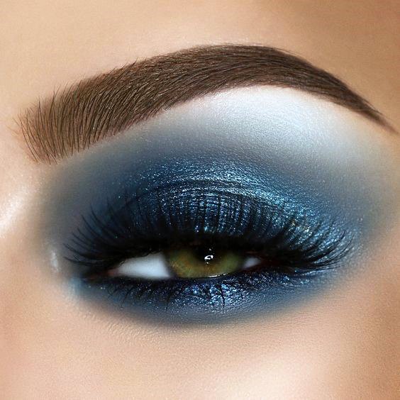 Alluring Blue Grey Eyeshadow Women