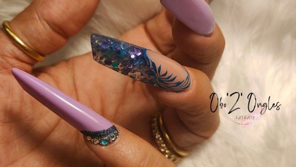 Alluring Ladies Aquarium Nail Ideas