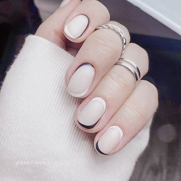 Alluring Ladies Beige Nail Ideas