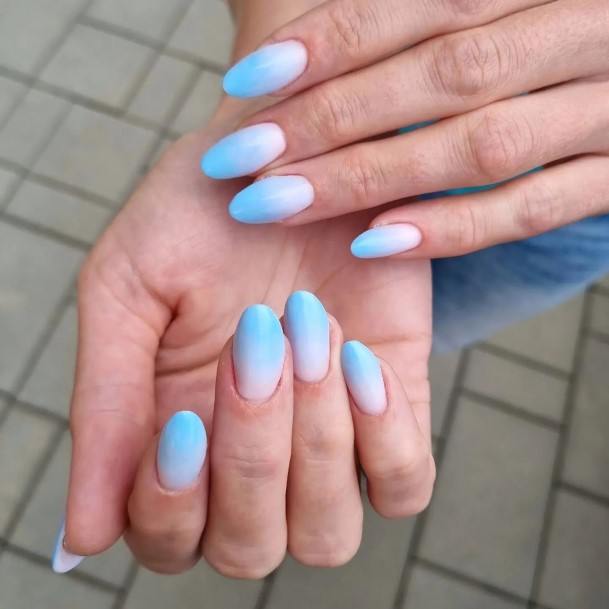 Alluring Ladies Blue Ombre Nail Ideas