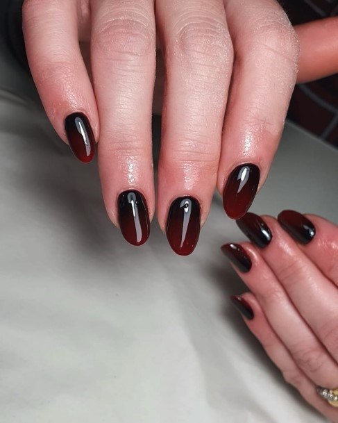 Alluring Ladies Burgundy And Black Nail Ideas