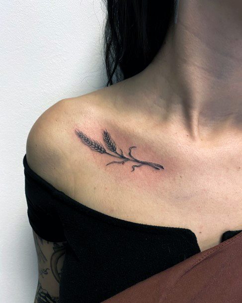 Rebecca Dewinter rebeccadewinterttt on Instagram Corn stalk for Chloe   Tatuajes Ideas
