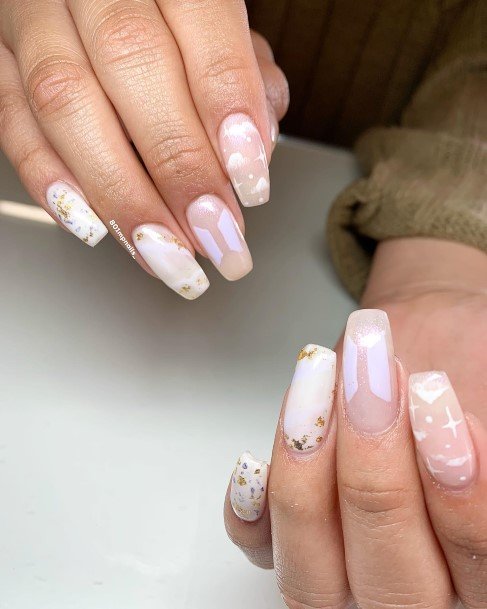 Alluring Ladies Foil Nail Ideas