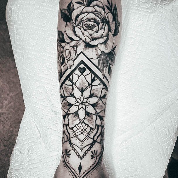 Alluring Ladies Forearm Sleeve Tattoo Ideas