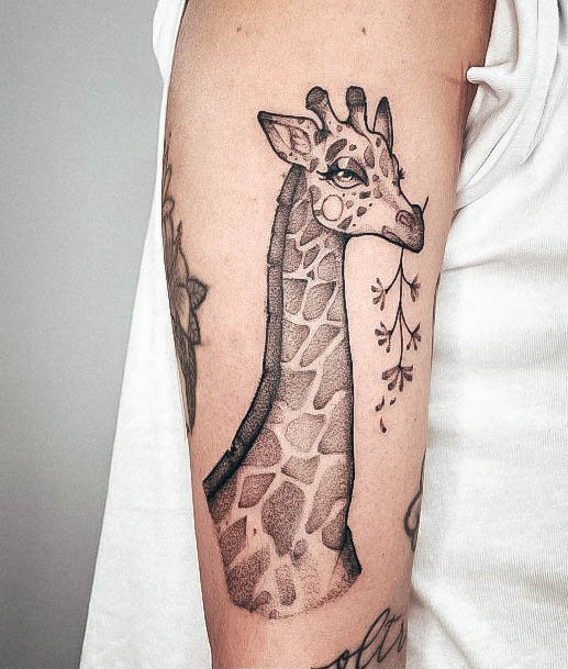 Alluring Ladies Giraffe Tattoo Ideas Outer Arm