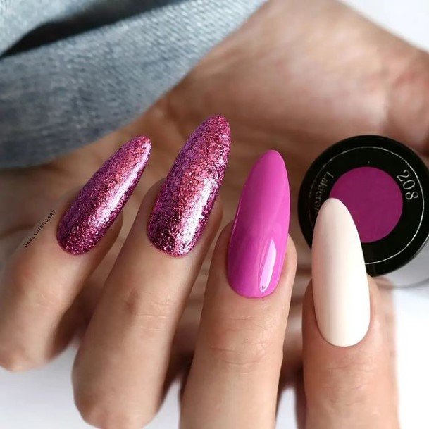 Alluring Ladies Glamorous Nail Ideas