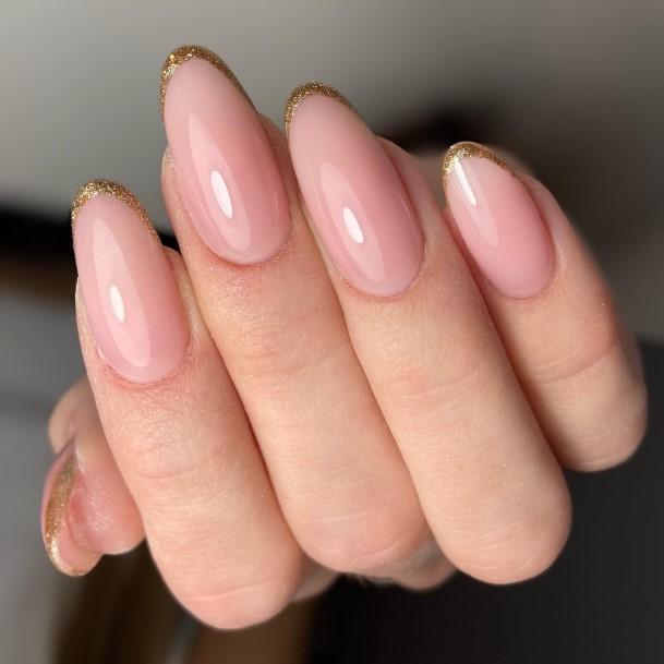 Alluring Ladies Gold French Tip Nail Ideas