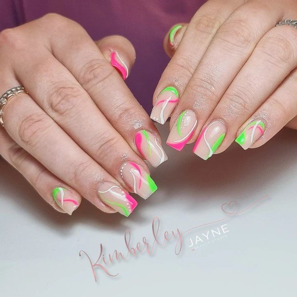 Alluring Ladies Green And Pink Nail Ideas
