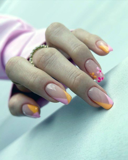 Alluring Ladies Pink And Orange Nail Ideas