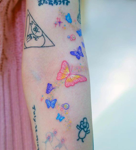 Alluring Ladies Pink Tattoo Ideas