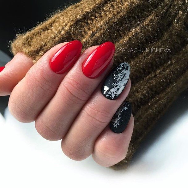 Alluring Ladies Red And Black Nail Ideas