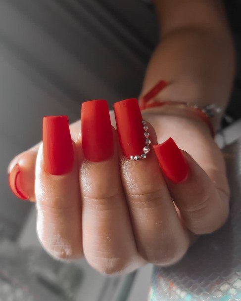 Alluring Ladies Red With Diamond Rhinestones Nail Ideas