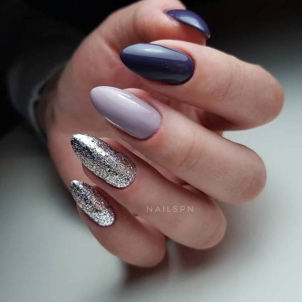 Alluring Ladies Silver Nail Ideas