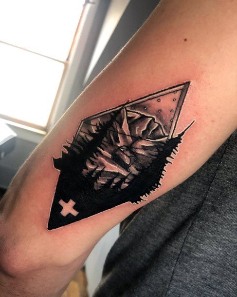 27 Strange Stunning And Surreal Ski Tattoos  Mpora