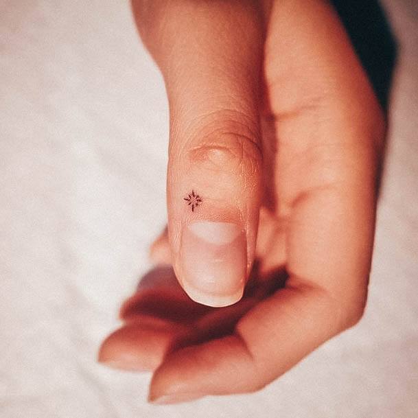 Alluring Ladies Small Hand Tattoo Ideas